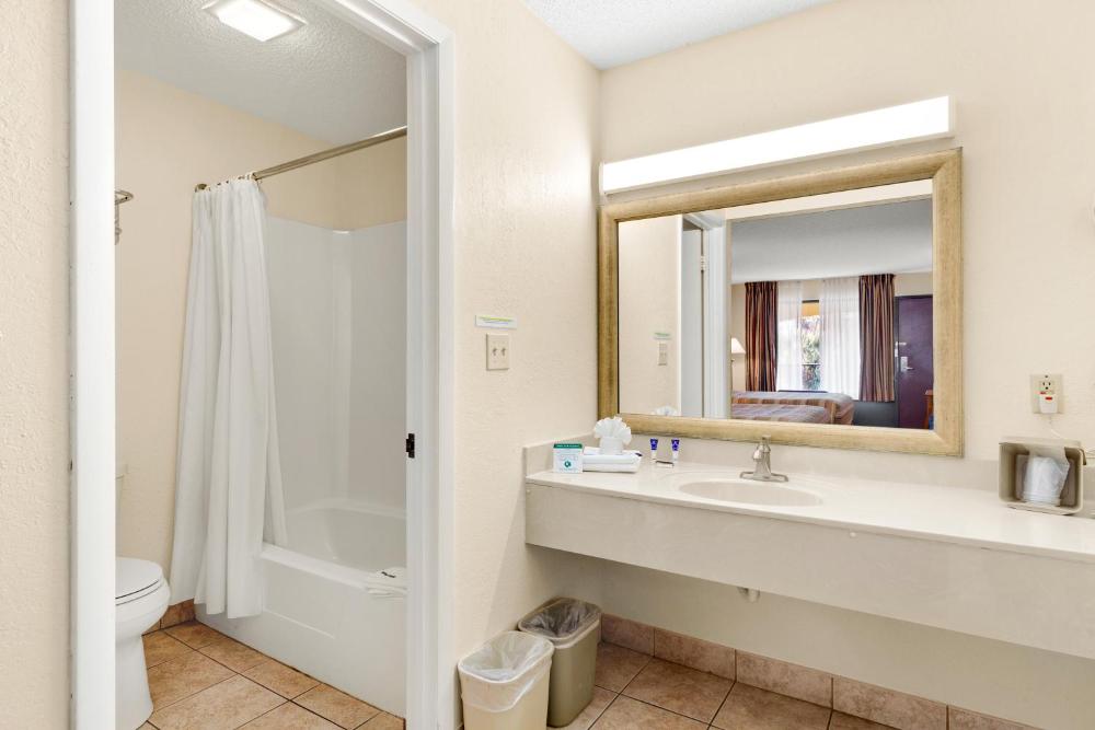 Americas Best Value Inn Ocean Inn